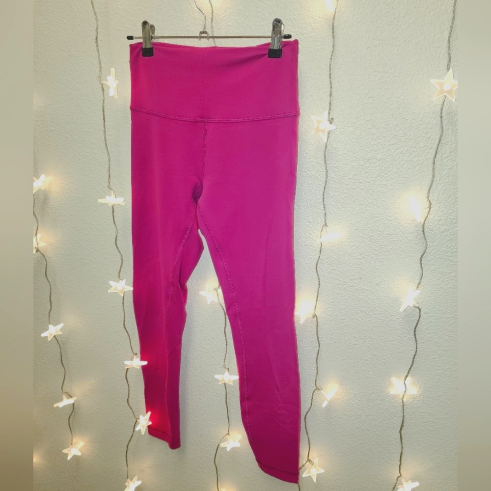 Lululemon Wunder Under leggings size 6 Hot pink